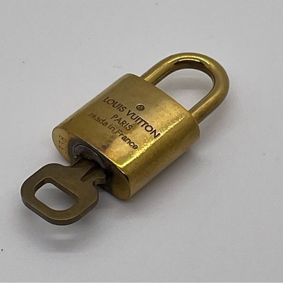 Louis Vuitton 🔐 #338 - Picture 4 of 4